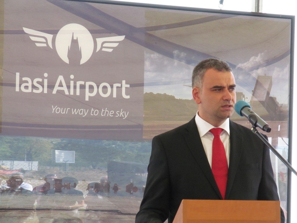  Două importante curse interne au fost anunţate ieri la Aeroport. Cu avionul la Cluj şi Timişoara
