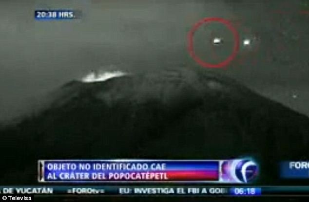  OZN prabusit in vulcanul mexican Popocatepetl? Urmariti inregistrarea video