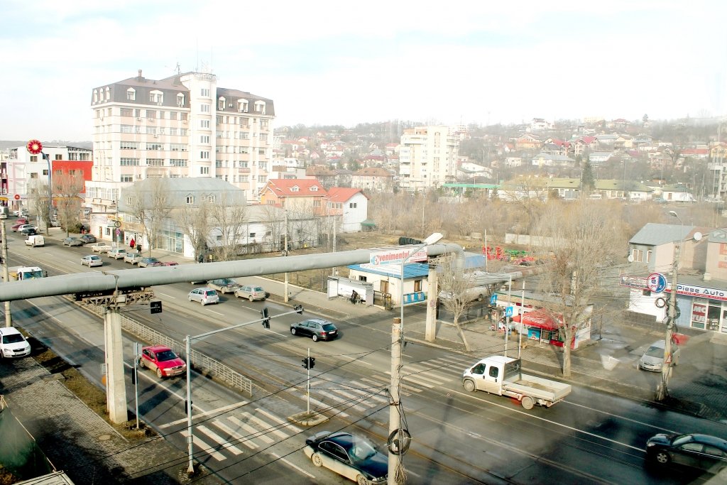  Scandal din cauza accesului auto pe locul viitoarelor blocuri turn de lângă pasarela Dacia – Păcurari