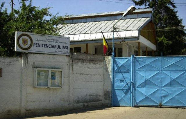  EXCLUSIV – Revoltă a cadrelor împotriva conducerii: O boală foarte contagioasă este ţinută „la secret” la Penitenciarul din Iași