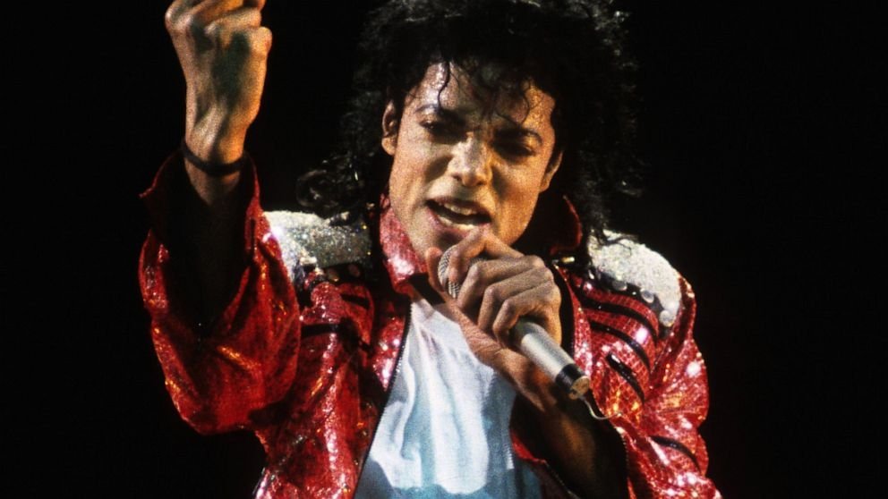  Michael Jackson, omagiat după 7 ani de la dispariţie. Mesaj emoţionant al fiicei şi concert Jackson 5