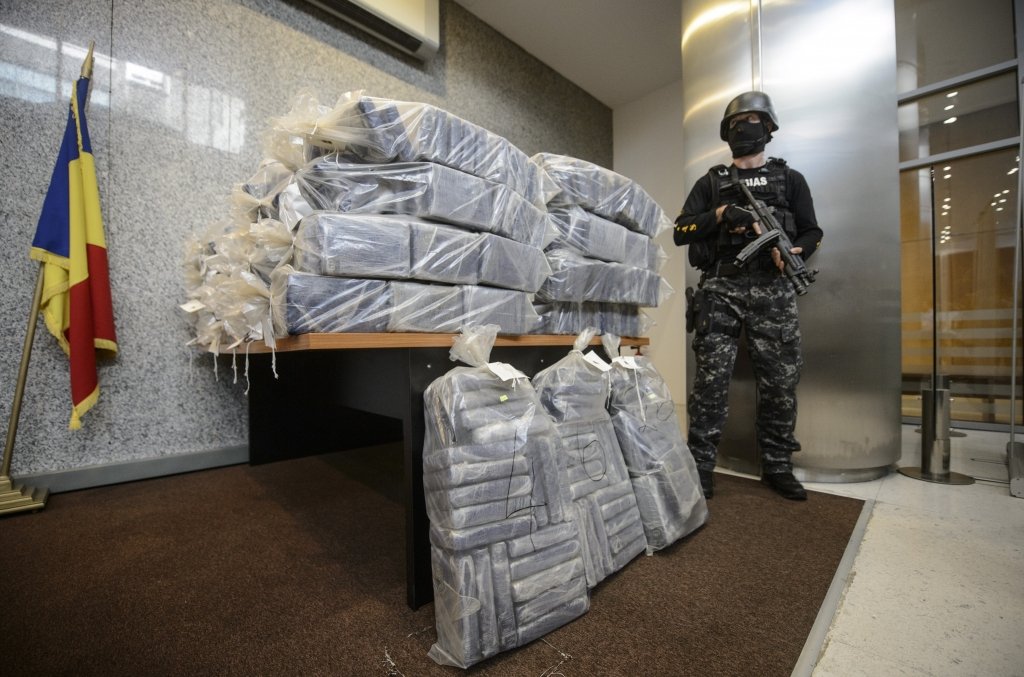  Cocaină în valoare de 625 de milioane de euro, descoperită la Constanţa