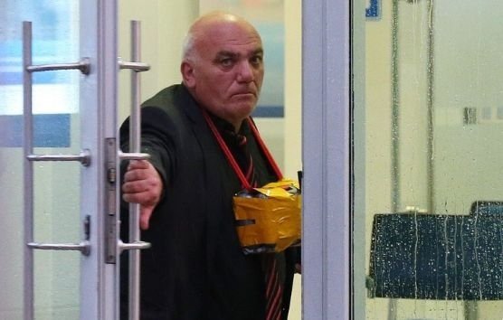  Un bărbat cu o centură cu explozibil la piept a luat ostatici într-o bancă din Moscova