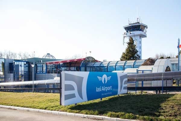  Siguranţa din aeroporturile româneşti, dezbătută timp de două zile la Iaşi