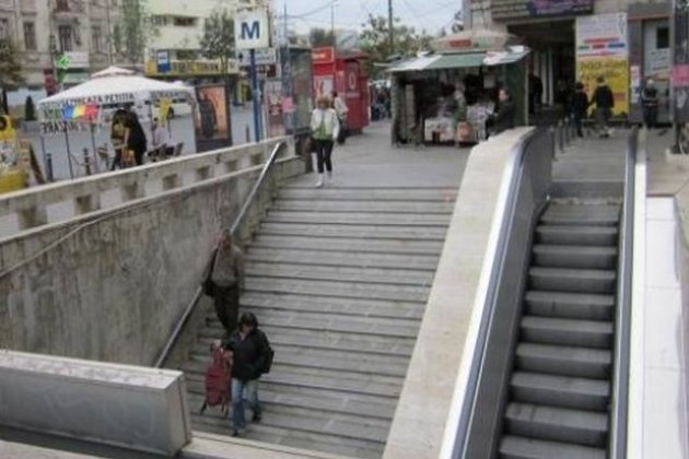  Un barbat a murit dupa ce a cazut pe scari la metrou. Politia Capitalei a deschis o ancheta