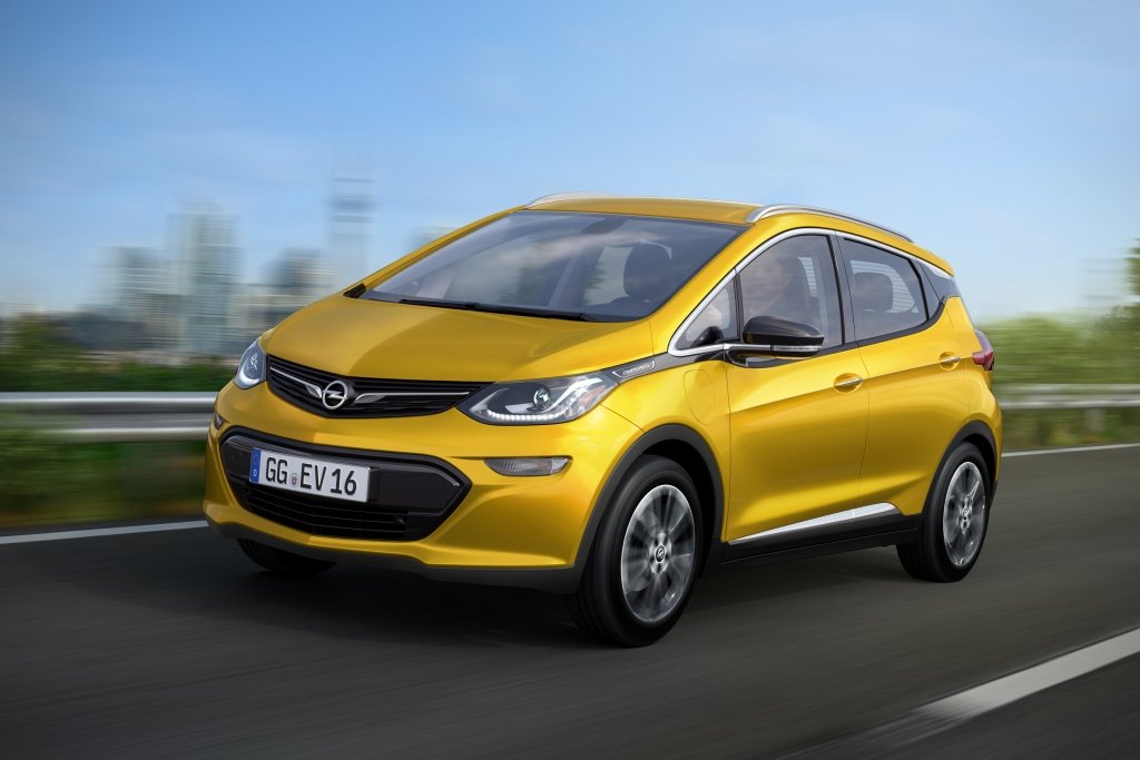  Maşina electrică Opel Ampera are o autonomie de peste 500 kilometri