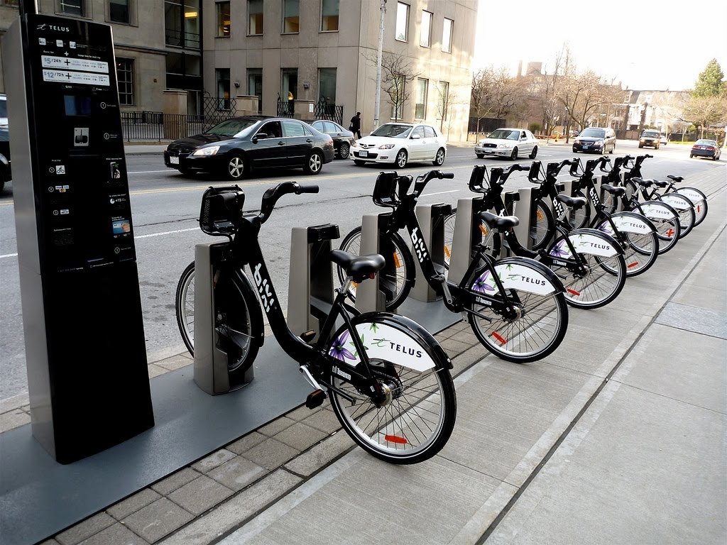  Sistem bike-sharing la Iaşi! Vor fi staţii automatizate de închiriere a bicicletelor