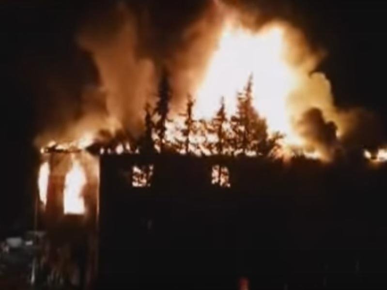  VIDEO: TRAGEDIE! O ingrijitoare si 11 adolescente au murit intr-un incendiu in Turcia