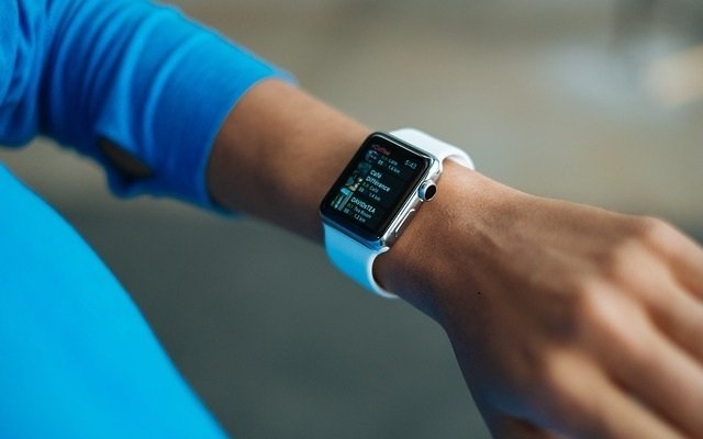  Apple vinde smartwatch-uri recondiţionate