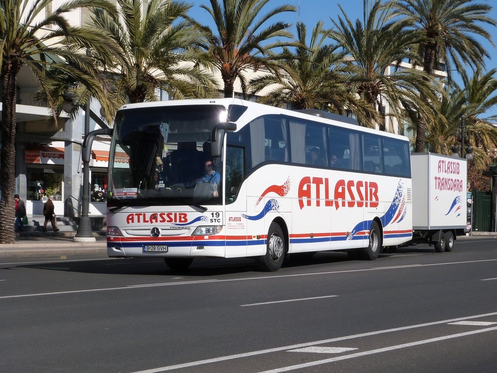  Atlassib, acuzată că a pierdut pachetul trimis de o ieşeancă în Spania