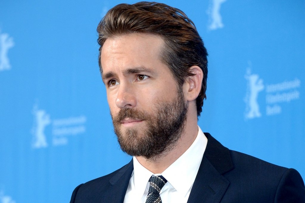  Actorul Ryan Reynolds va primi titlul „Bărbatul anului” din partea Universităţii Harvard