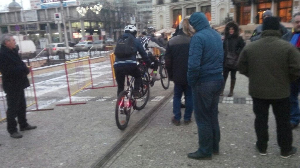  233482_150708_stiri_proteste-piata-unirii-iasi-biciclisti