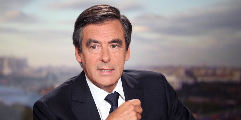  Două treimi dintre alegătorii francezi vor ca Fillon să se retragă din funcţie