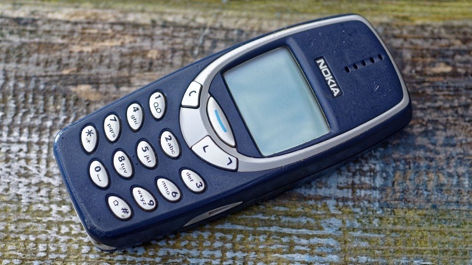  Apare noul Nokia 3310! Va semăna cu telefonul de acum 17 ani?