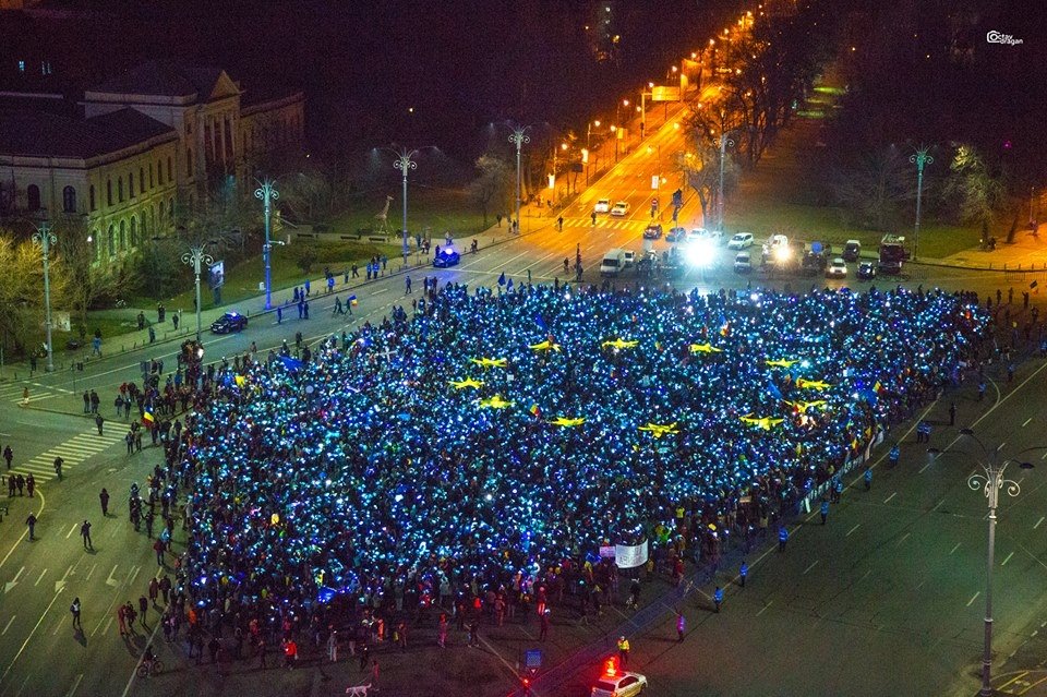  Oficial CE: România a căpătat o „aură romantică” datorită manifestaţiilor