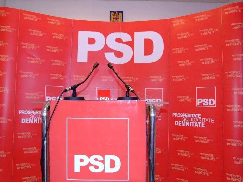  Respectând tradiţia de 20 de ani, PSD propune trei membri de partid pentru funcţia apolitică de prefect