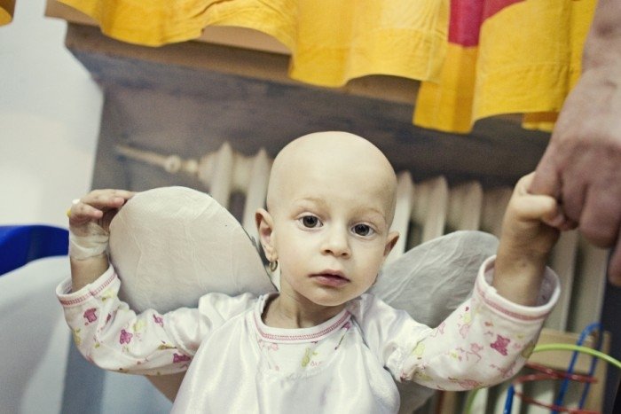  Speranţe pentru copiii bolnavi de cancer: criza citostaticelor s-ar putea sfârşi