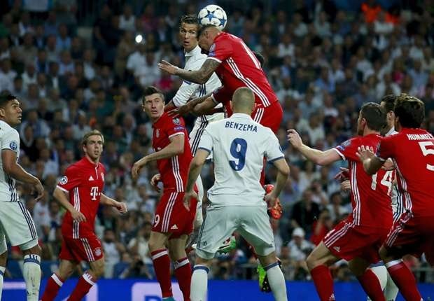  Sărbătoare la Madrid: Real şi Atletico, în semifinalele Ligii Campionilor