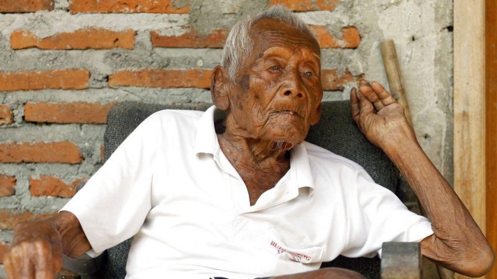  Un bărbat care ar fi fost cel mai bătrân om din lume a murit la vârsta de 146 de ani