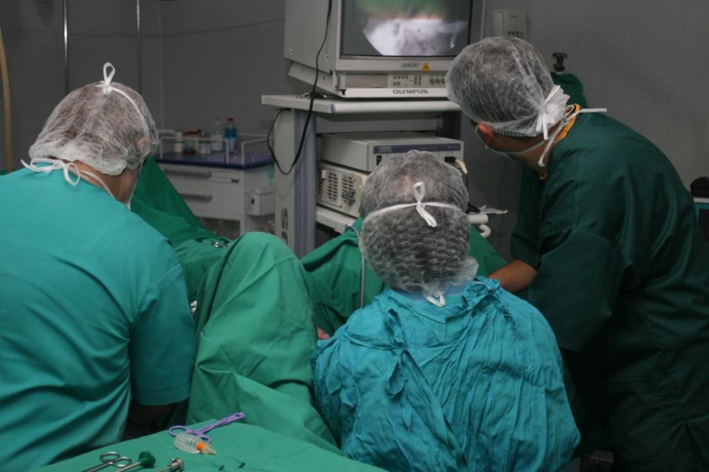  Femeie de 38 de ani, la spital cu o boală rară, cu evoluţie rapidă: a rămas fără un rinichi