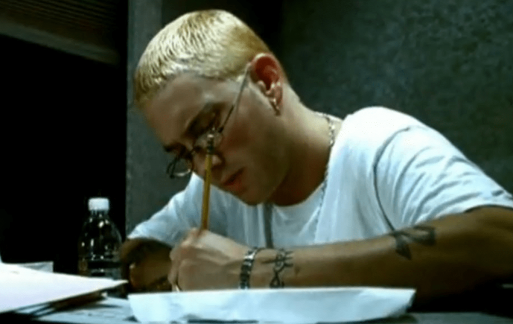  (VIDEO) Eminem a introdus un cuvânt în dicționarul Oxford