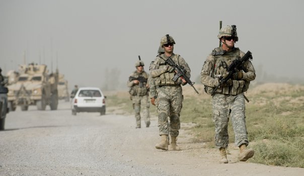  Mattis avertizează că SUA nu câştigă războiul din Afganistan şi promite o strategie nouă