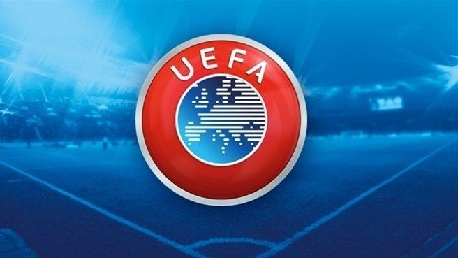  UEFA a anunţat introducerea a cinci noi premii pentru cei mai buni jucători din sezonul precedent al cupelor europene