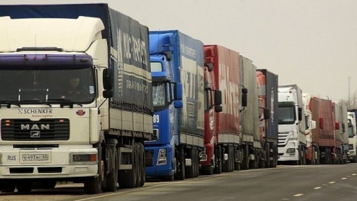  Restricţii de circulaţie pentru maşinile de mare tonaj în douăzeci de judeţe, din cauza caniculei