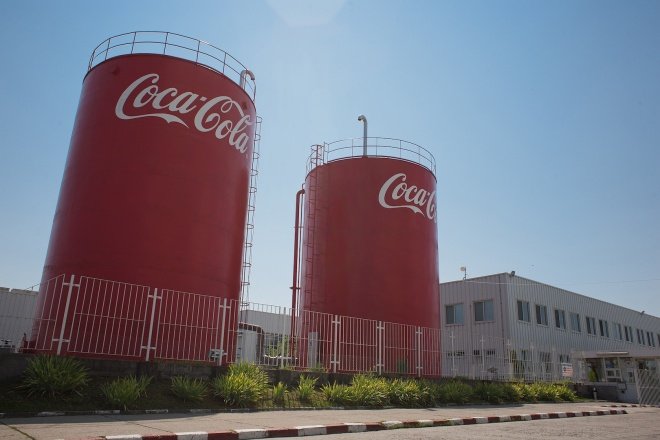  Coca-Cola România a investit 7 milioane euro într-o linie de îmbuteliere a dozelor de mare viteză la Timişoara