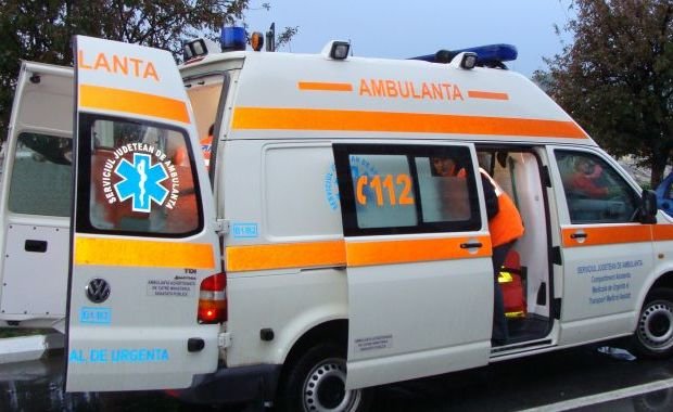  Ambulanţa: Peste 10 intervenţii pe zi numai în cazuri legate de căldură
