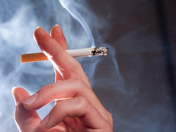  Metodă inedită de a descuraja FUMATUL: Au fost inventate pachetele de ţigări vorbitoare