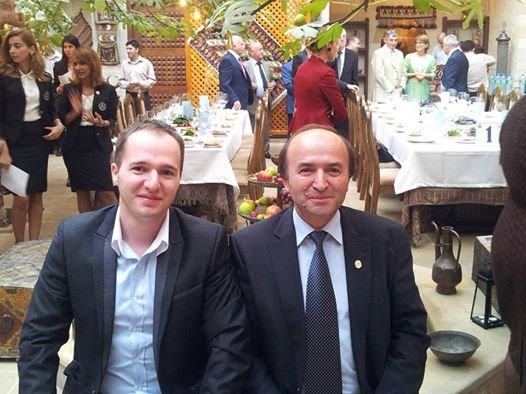  Concursul de angajare a lui Alexandru Toader, fiul rectorului suspendat, în vizor la Bucureşti