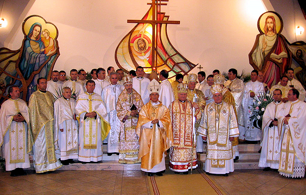  Întâlnire a nunţiului apostolic catolic cu un înalt prelat ortodox
