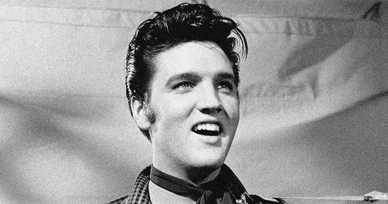  Elvis Presley – popularitate online în creştere, după 40 de ani de la moarte