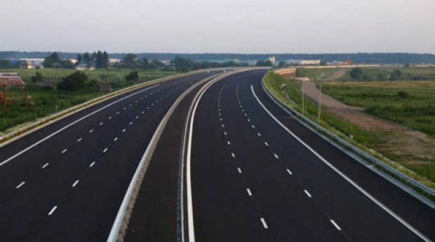  Ministerul Transporturilor susţine că începe proiectarea autostrăzii Iași-Tg. Mureș în decembrie