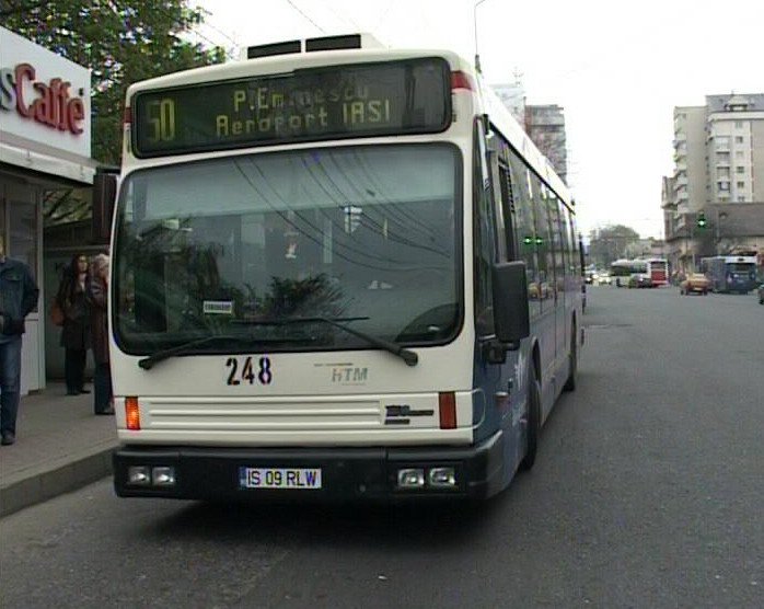  259048_169057_stiri_autobuz-50-iasi