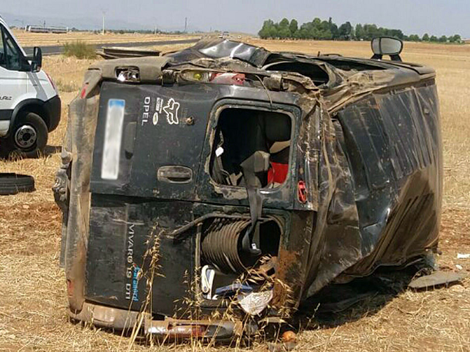  Accident grav cu un microbuz plin de români în Spania! O tânără însărcinată a murit