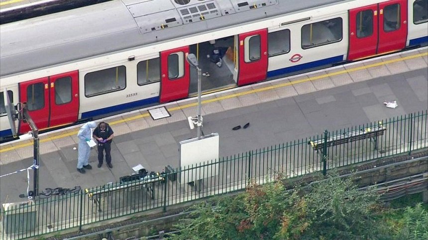  Băiat în vârstă de 18 ani arestat la Dover în legătură cu atentatul de la metroul din Londra