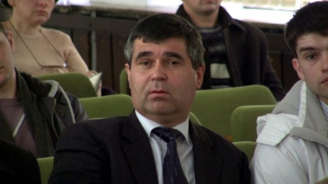  Condamnat cu întârziere, Vasile Creţu se întoarce victorios primar la Cotnari