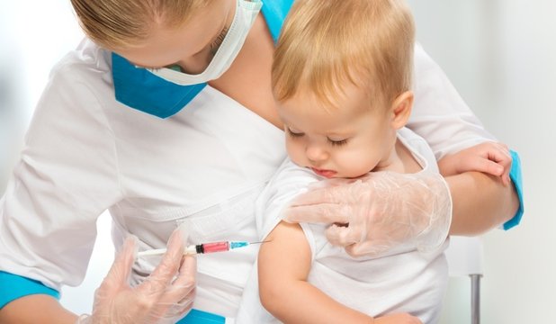  Medic: „Campania anti-vaccinare, mult mai eficientă decât cea pro-vaccinare“