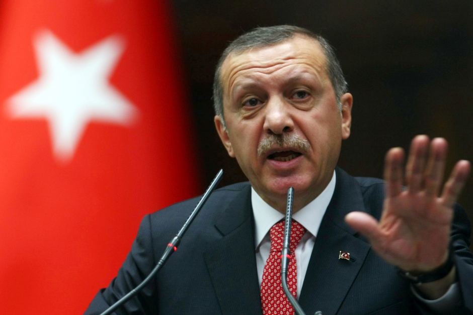  Criza diplomatică dintre SUA şi Turcia se adânceşte: Erdogan anunţă boicotarea ambasadorului american