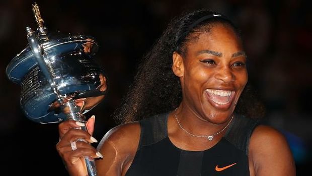  Serena Williams, care adus pe lume în septembrie primul ei copil, a revenit în sala de antrenamente