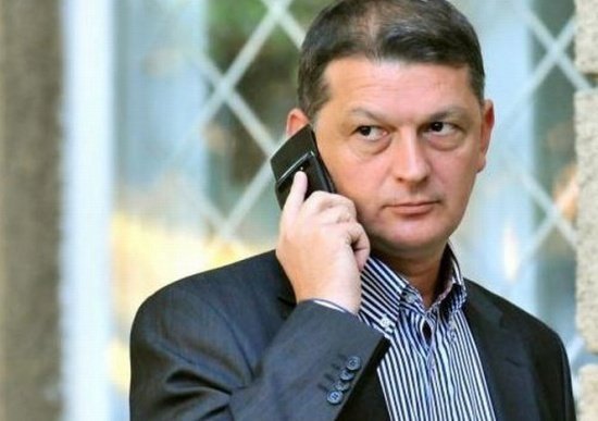  Un fost ministru de Interne, condamnat la doi ani de închisoare cu executare