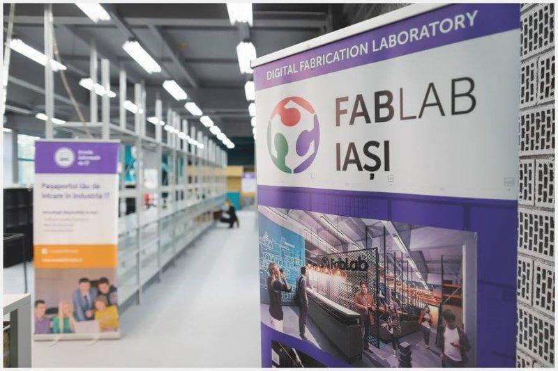  Fab Lab, un proiect de succes pentru comunitatea tehnologică din Iaşi
