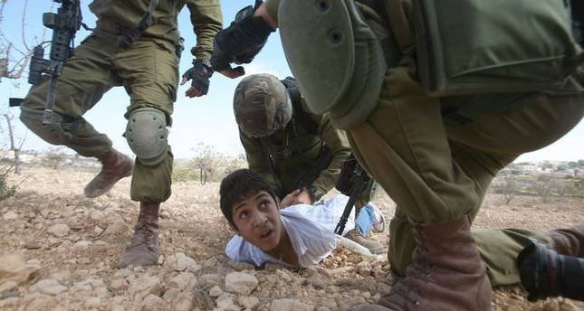  Copii palestinieni de 6 şi 7 ani, arestaţi de forţele israeliene