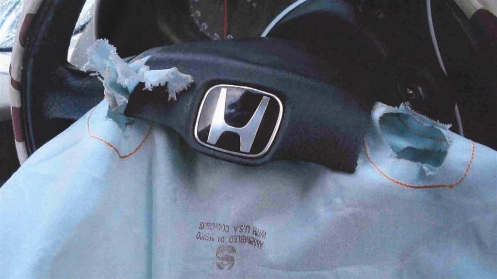  Problema grave la airbagurile produse de Takata pentru Toyota, Honda, General Motors, BMW şi Tesla
