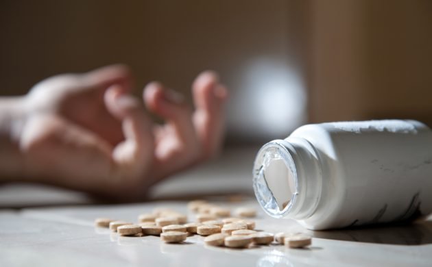  Un bărbat a înghiţit 50 de antidepresive