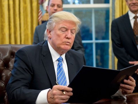  The Washington Post: Trump nu citeşte rapoartele elaborate de serviciile de informaţii