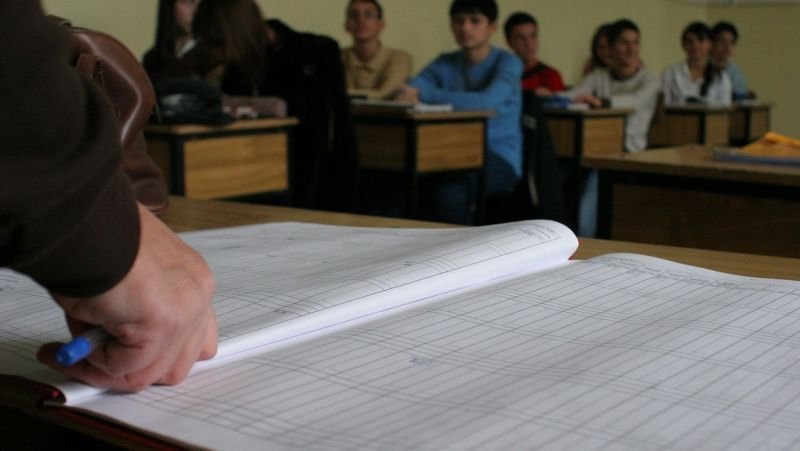  „TOPUL“ școlilor din Iași la capitolul absenţe. Elevii chiulesc tot mai mult