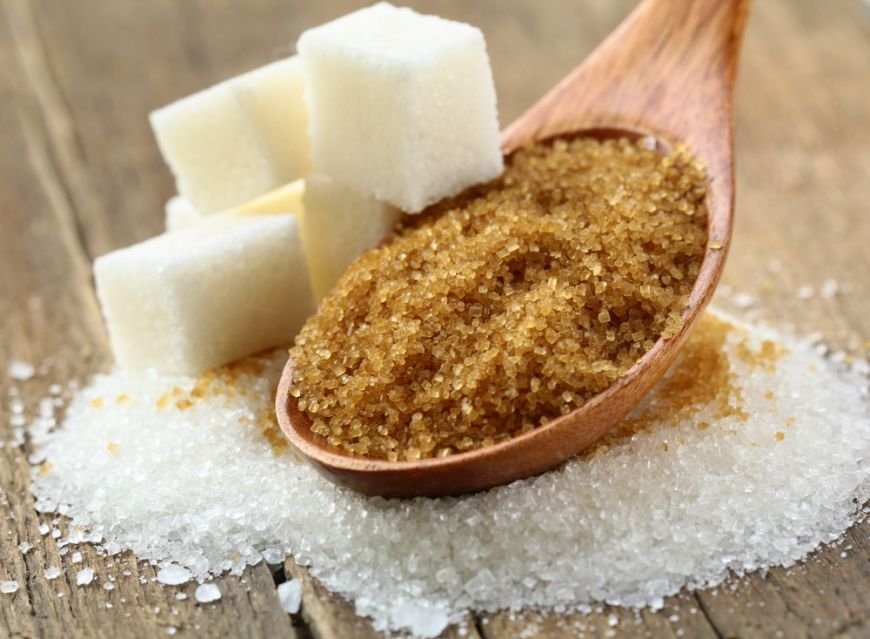  Ce tip de zahăr este mai sănătos: alb, brun, brut sau miere?